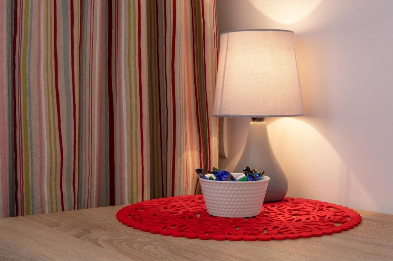 Nasze Kamienice Apartament Express Rzeszow Glowny ภายนอก รูปภาพ